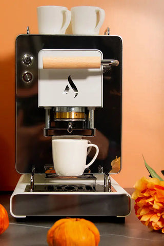 macchina a cialde caffè ESE Aroma Iconica - variante Sophia - colori bianco e oro
