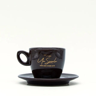 Tazza Cappuccino Centenario Filicori Zecchini in porcellana di alta qualità per un caffè elegante e raffinato.